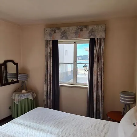 Pensjonat Albergaria Sao Pedro 4*