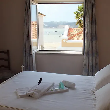 Albergaria Sao Pedro Gasthof São Martinho do Porto