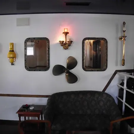 招待所 圣佩德罗阿尔伯凯利酒店 圣马蒂纽·杜·波特